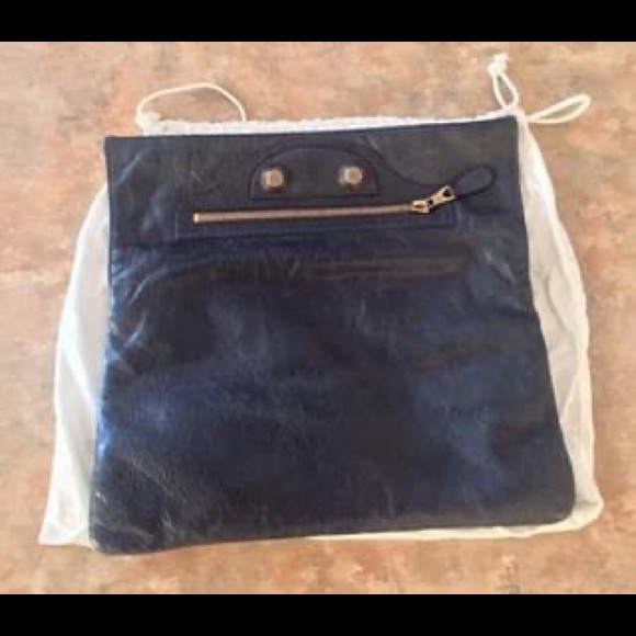 Balenciaga Envelope Clutch - Picture 4 of 4